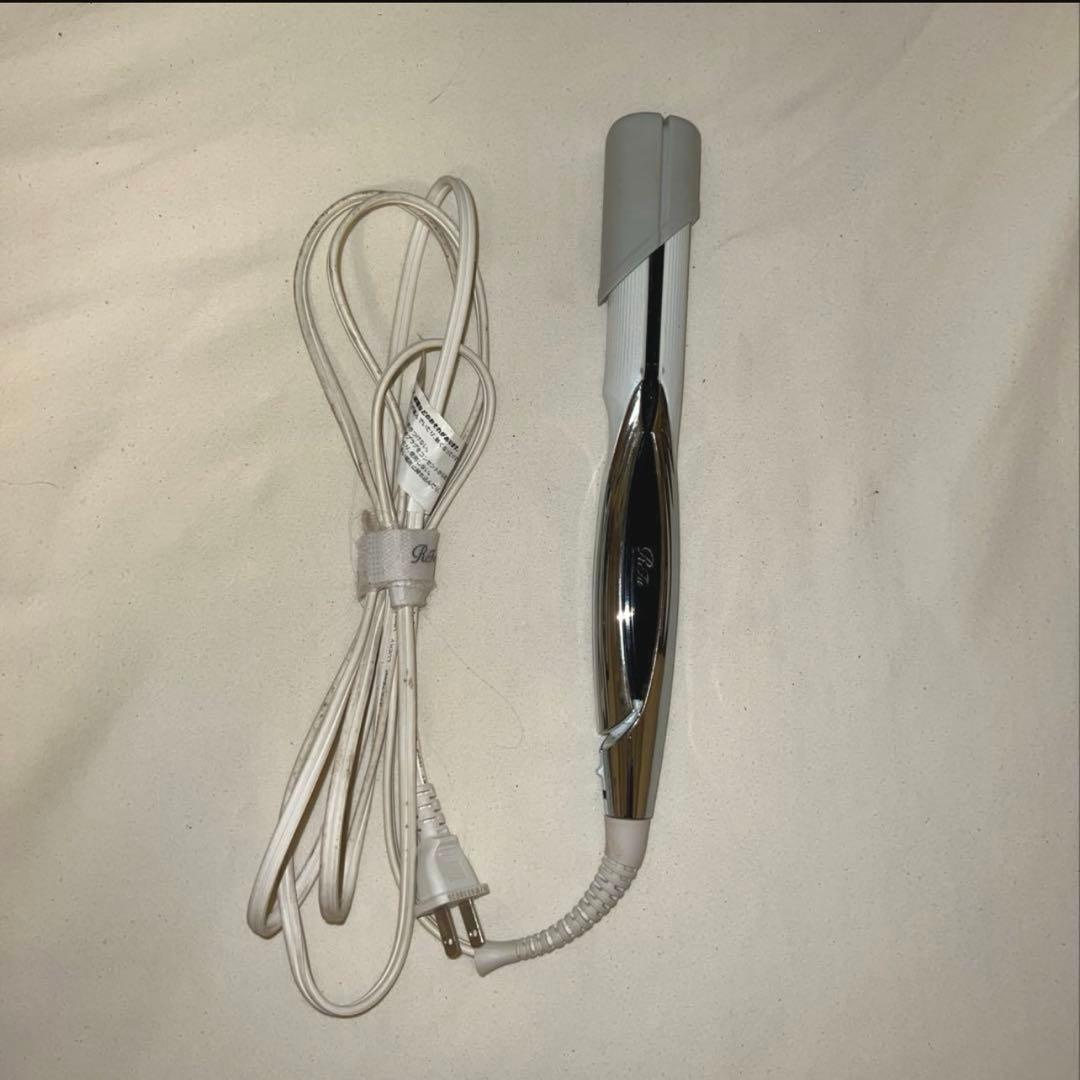 リファ ストレートアイロン 正規品 ホワイト