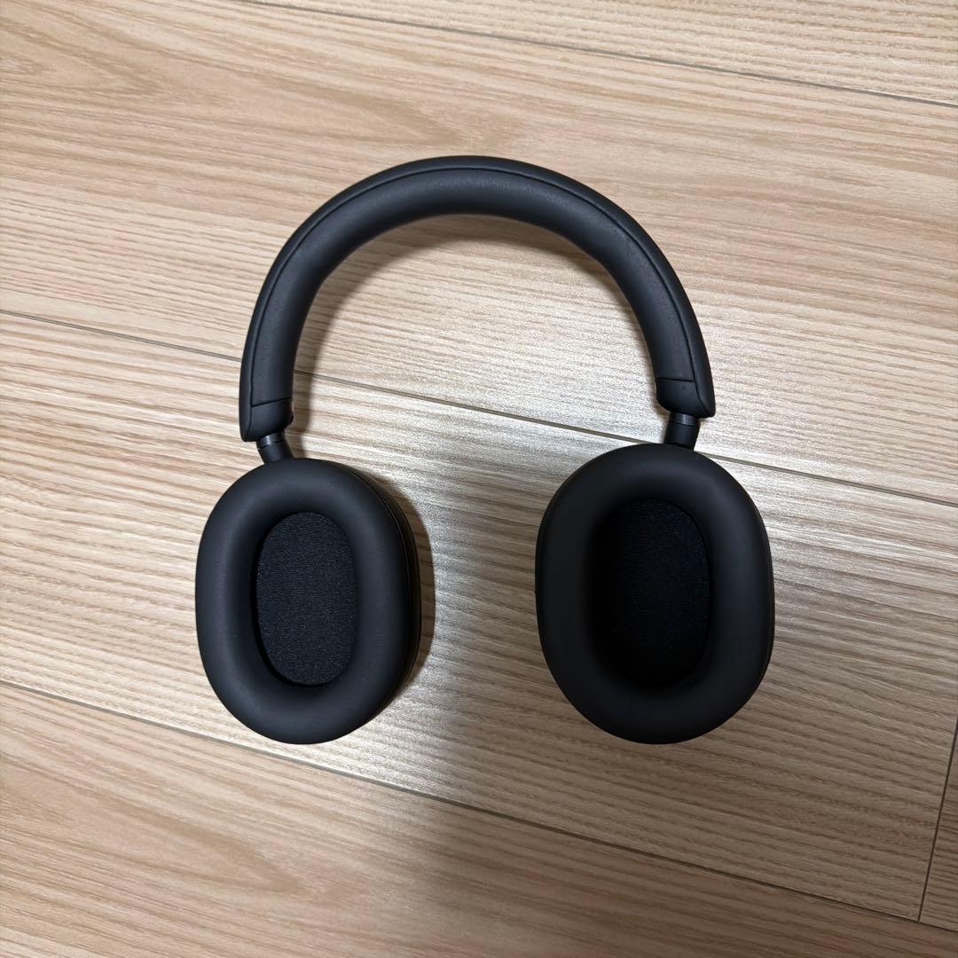 SONY ワイヤレスヘッドホン ブラック ケース付き