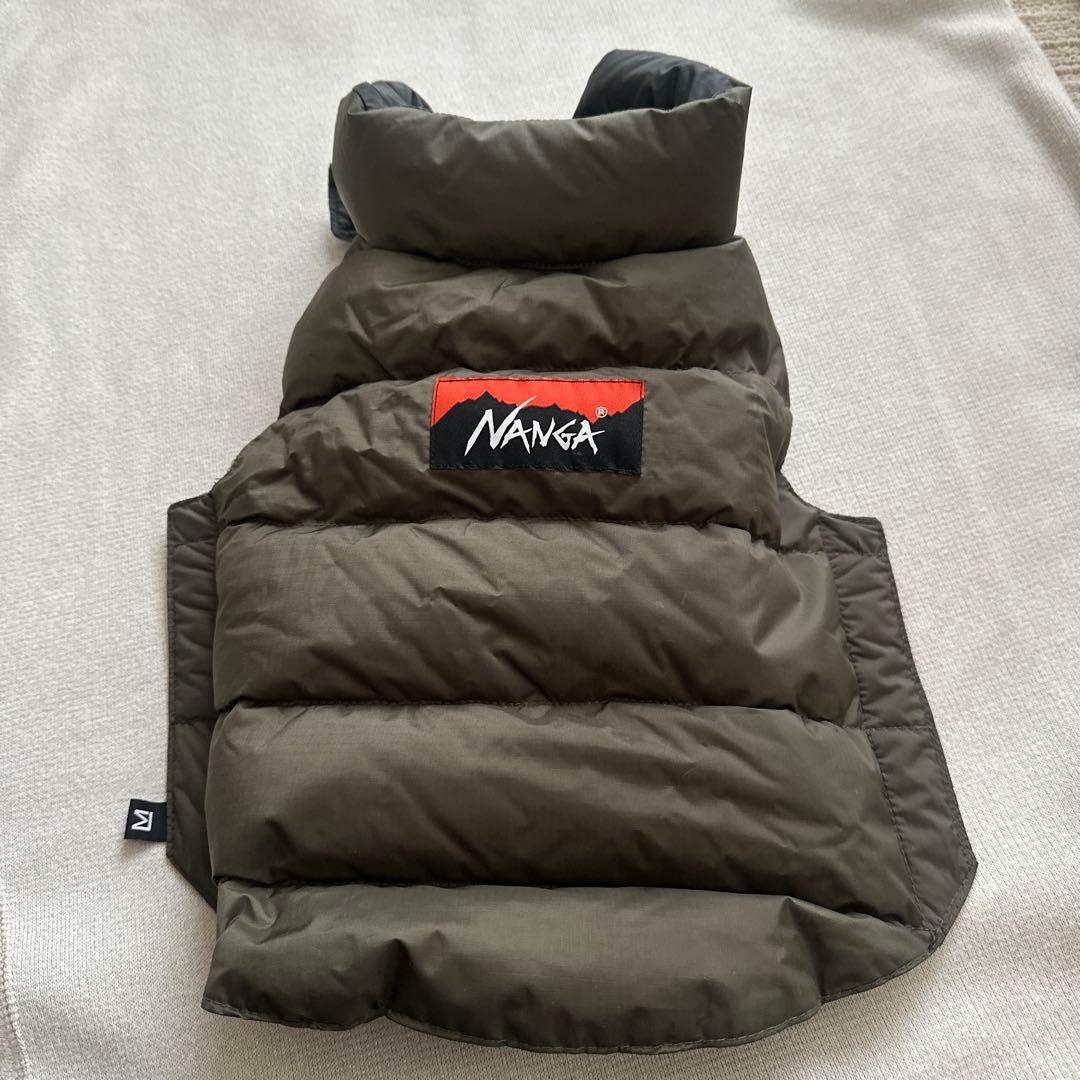 NANGA ダウンベスト オリーブ色　犬用ダウン