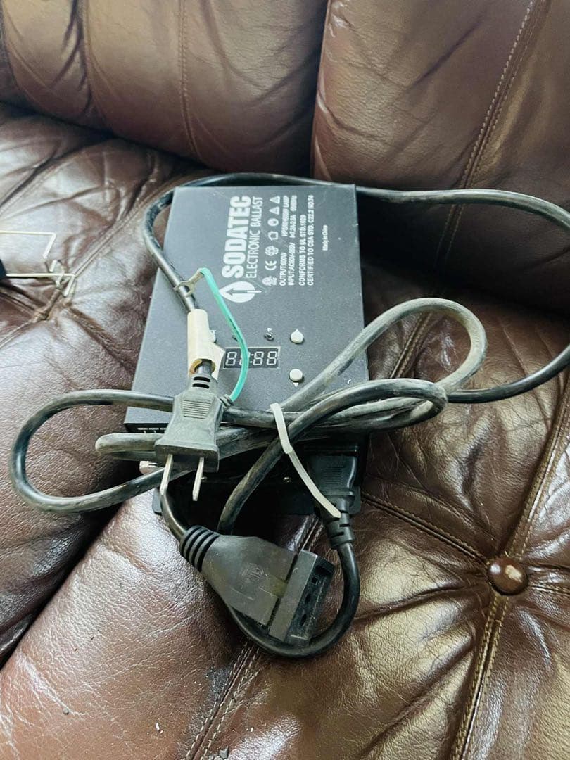 ソダテックコンセント付きsodatec electronballast 600w