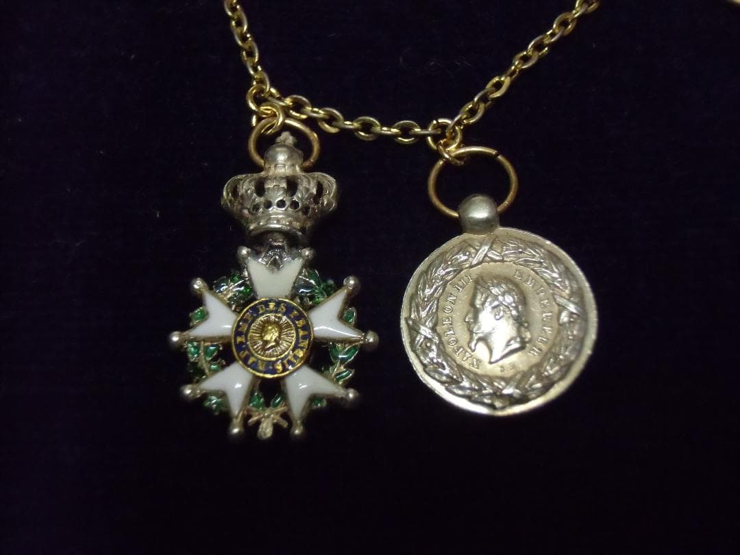 Ｆフランス軍＊１８５１～１８５９ミニチュア２連勲章チェーン（実物）