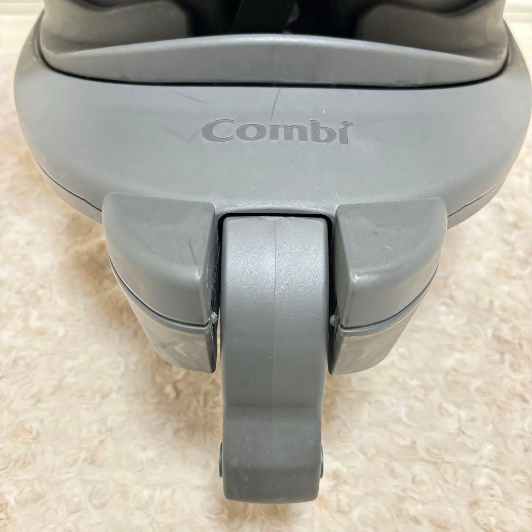 【お値下げ中】CombiTHE S ISOFIXエッグショック　チャイルドシート
