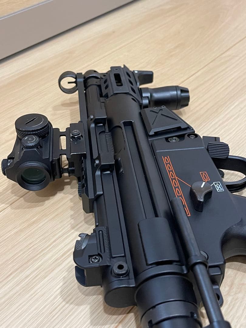 東京マルイ MP5K HC ハイサイクル 外装カスタム+おまけ（ドットサイト）