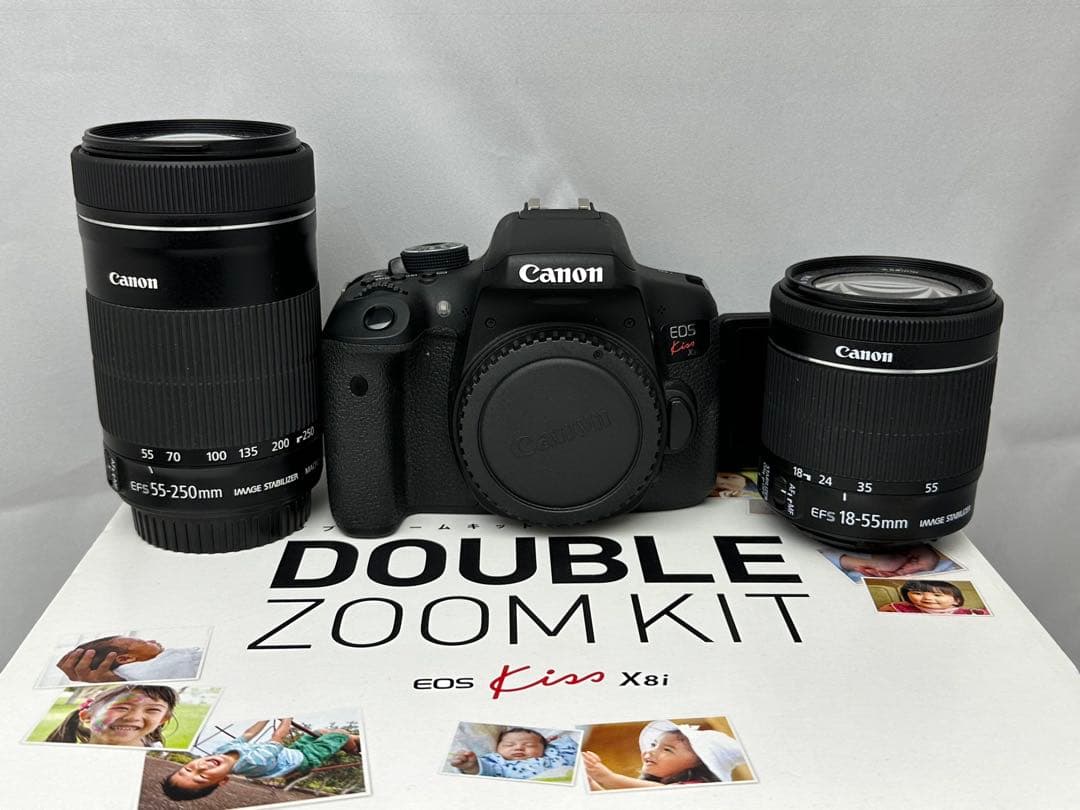 Canon EOS Kiss X8i ダブルズームキット