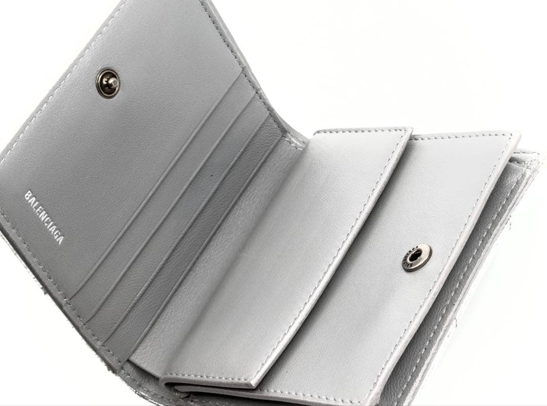 ✨本物BALENCIAGA/バレンシアガ✨クラッシュ 二つ折財布 シルバー⭐︎