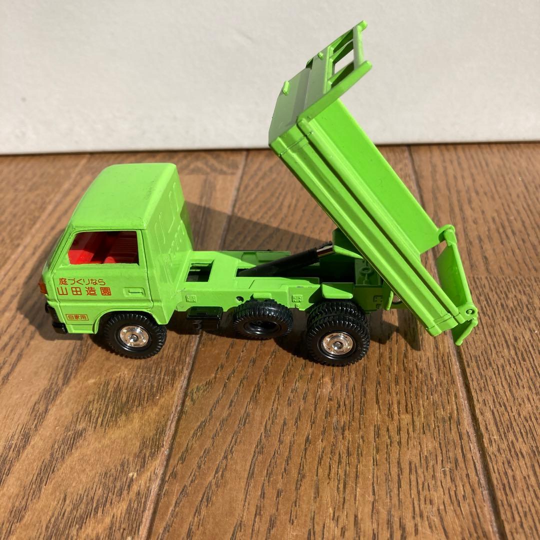 値下げトミカダンディダンプ　 三菱　CANTER 日野ダンプカー赤　2個セット