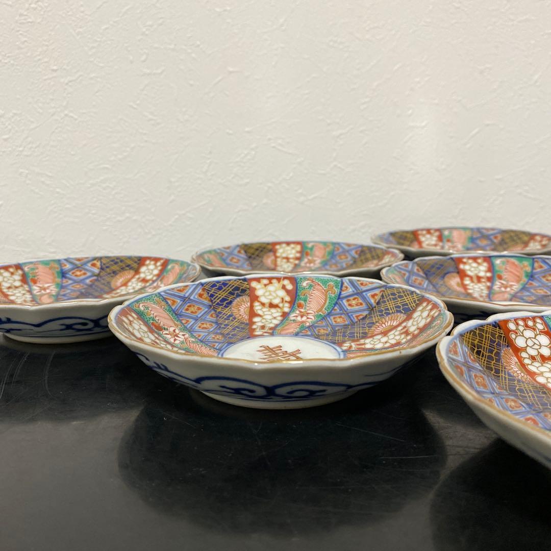 大聖寺伊万里 金襴手 奇玉宝鼎之珍 壽文捻り菊皿 六客