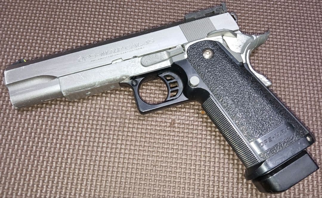 東京マルイ　ハイキャパ　ガスブローバックガン