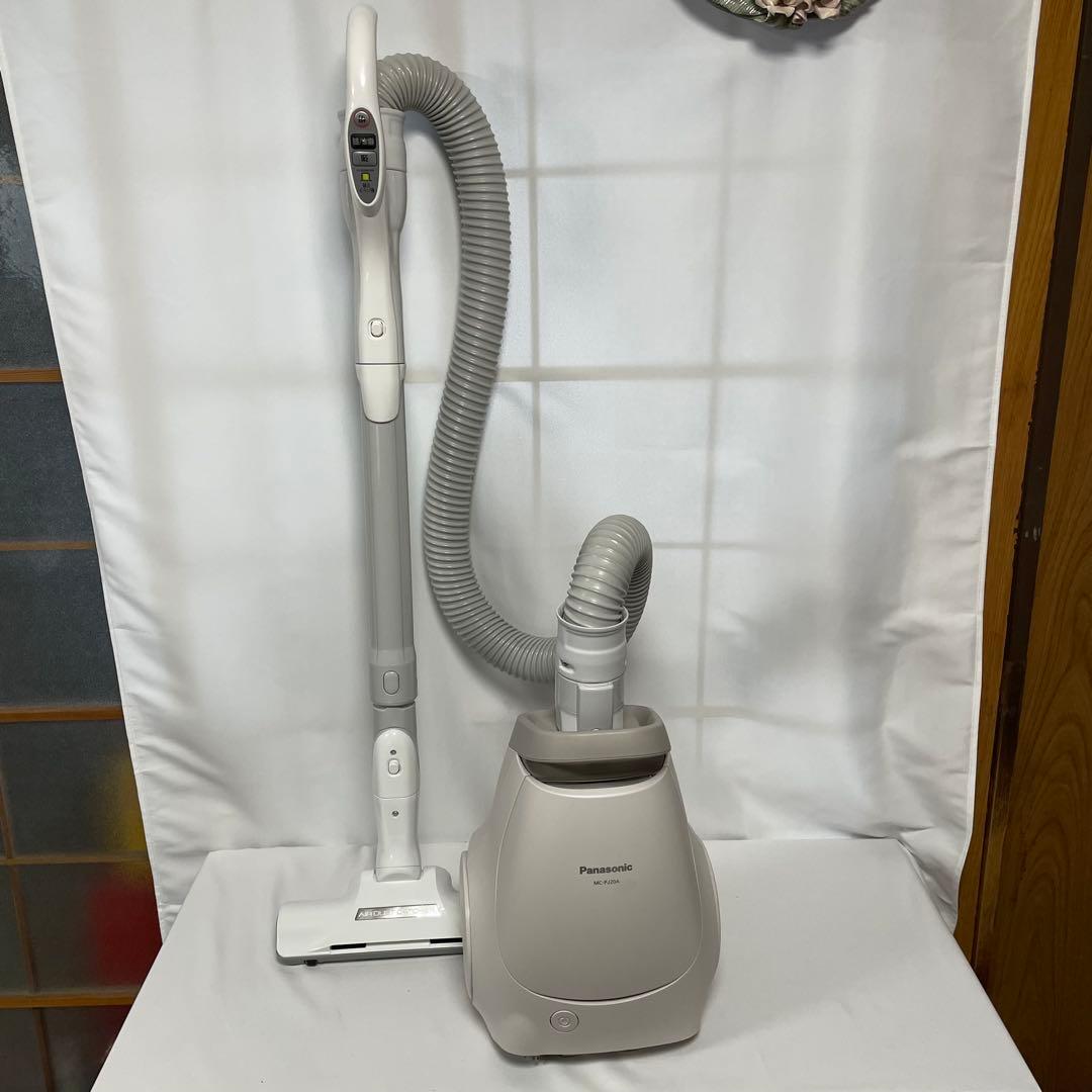 美品 Panasonic 紙パック式掃除機 MC-PJ20A 2021年製