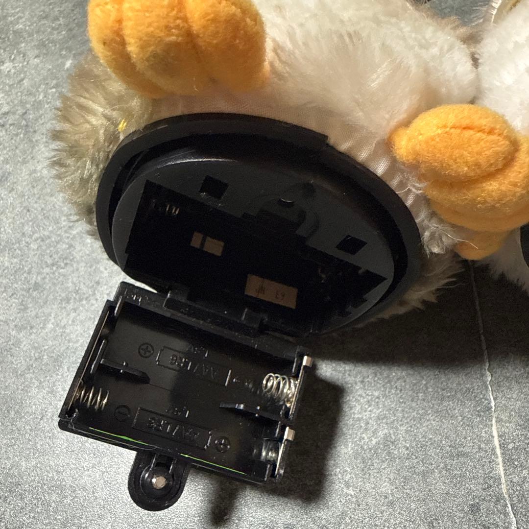 TOMY Furby ファービー ぬいぐるみ