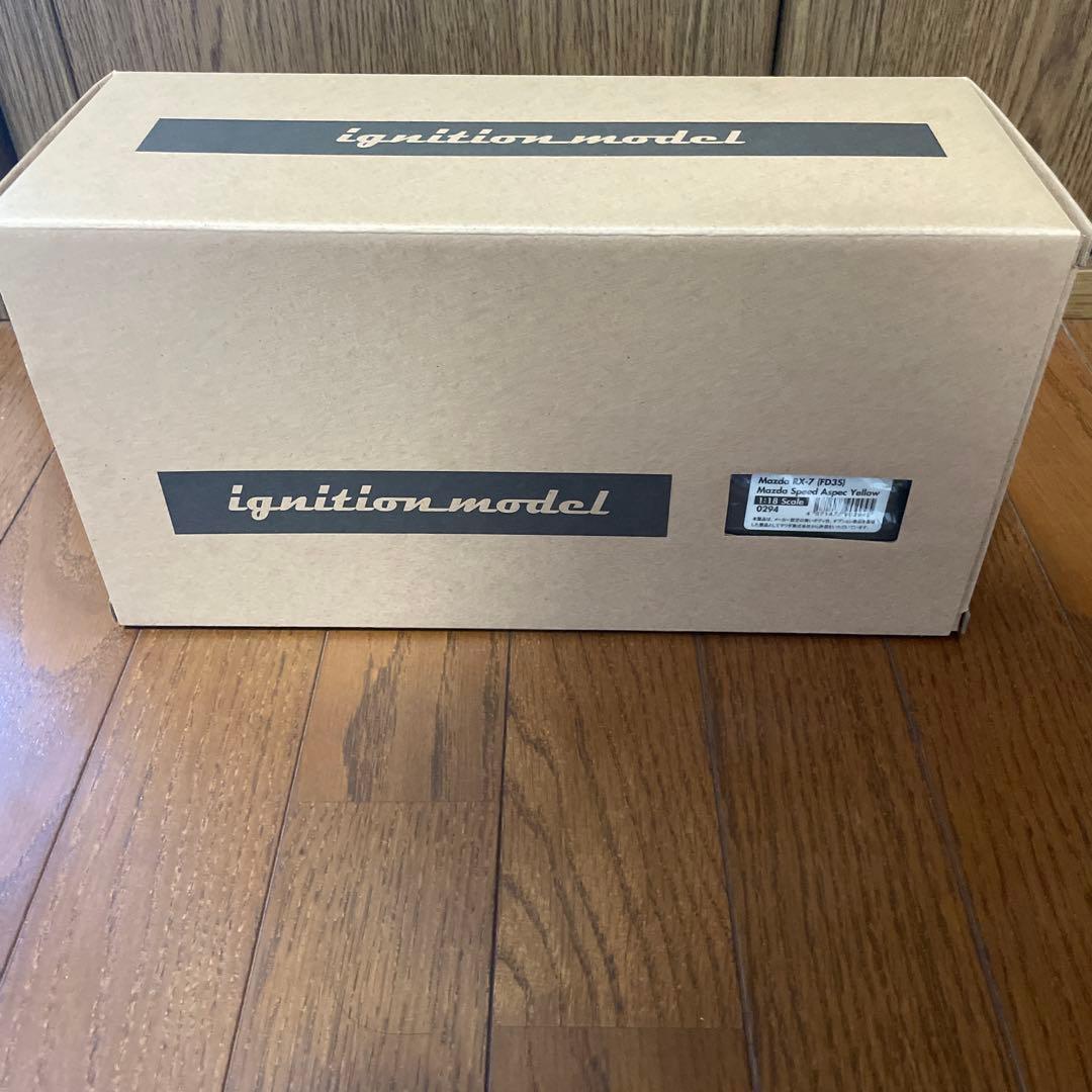 イグニッションモデル 1/18 マツダRX-7 FD35