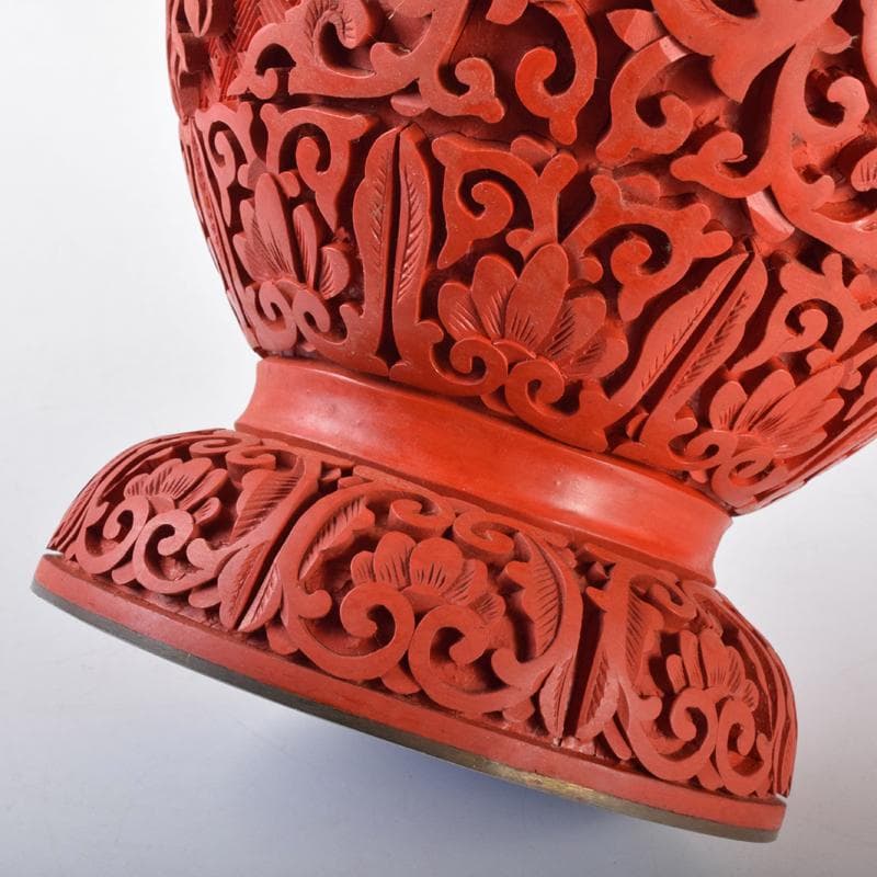 中国　剔紅　堆朱　内七宝　花文瓶　高さ約30㎝　唐木台付　一對　F　R7851B