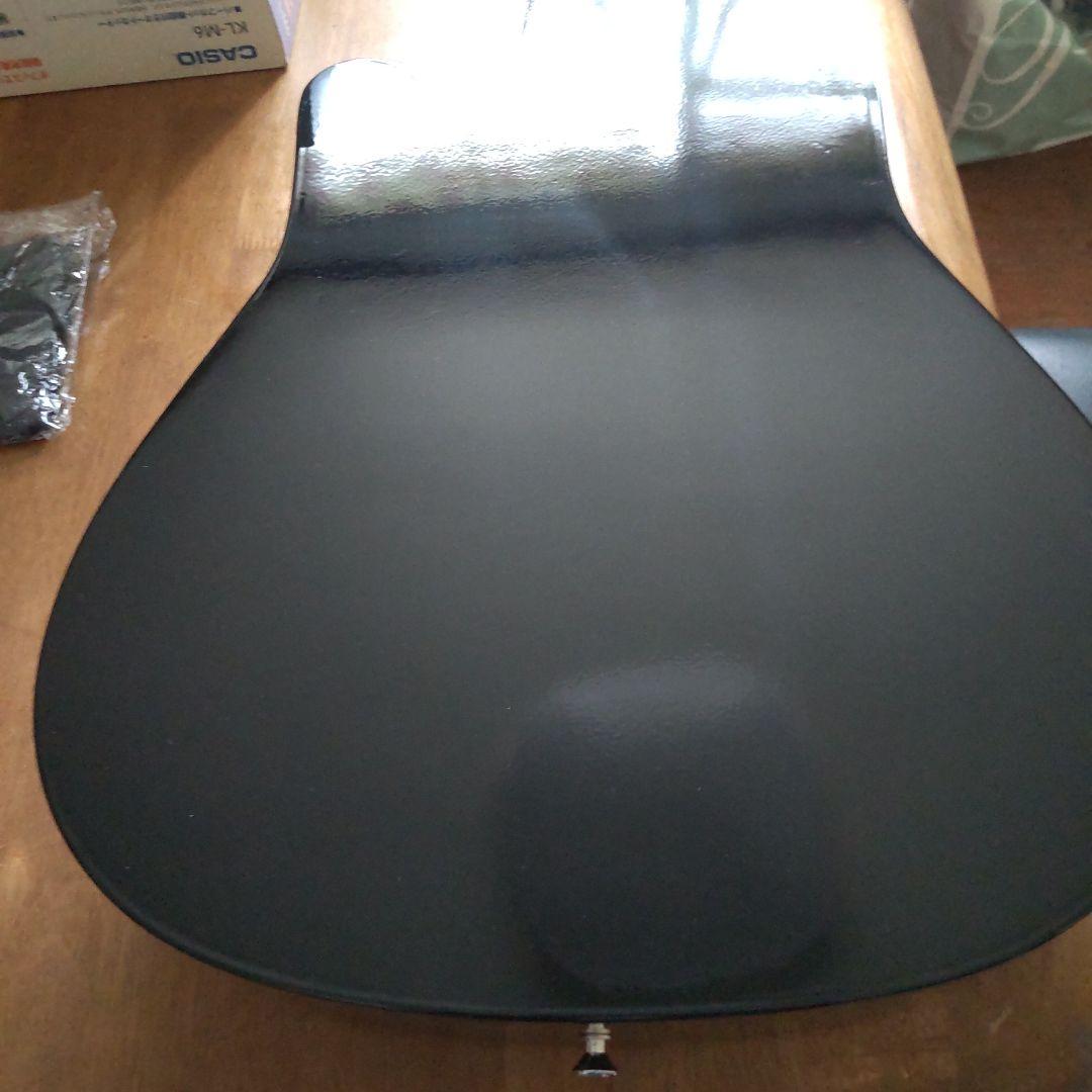 新品！格安！かっこいい！カッタウェイデザイン アコースティックギター 付属品付