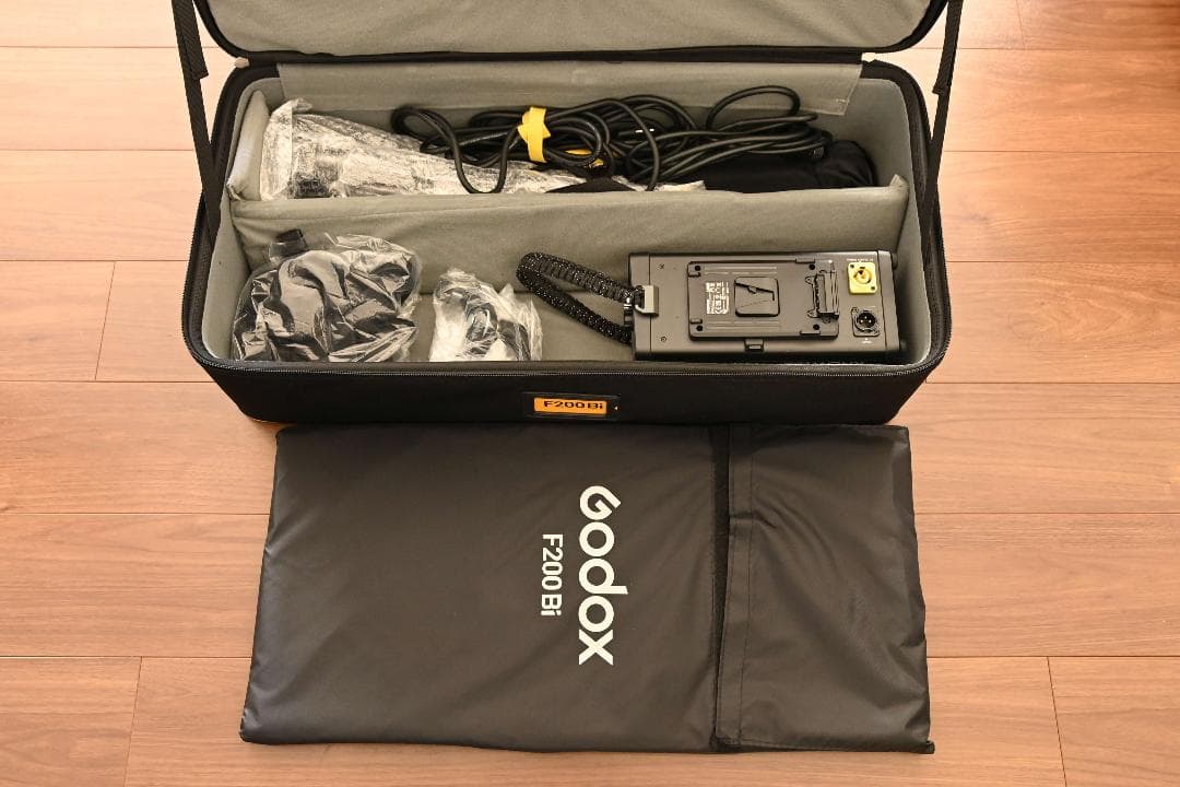 GODOX KNOWLED F200Bi フレキシブルLEDライト