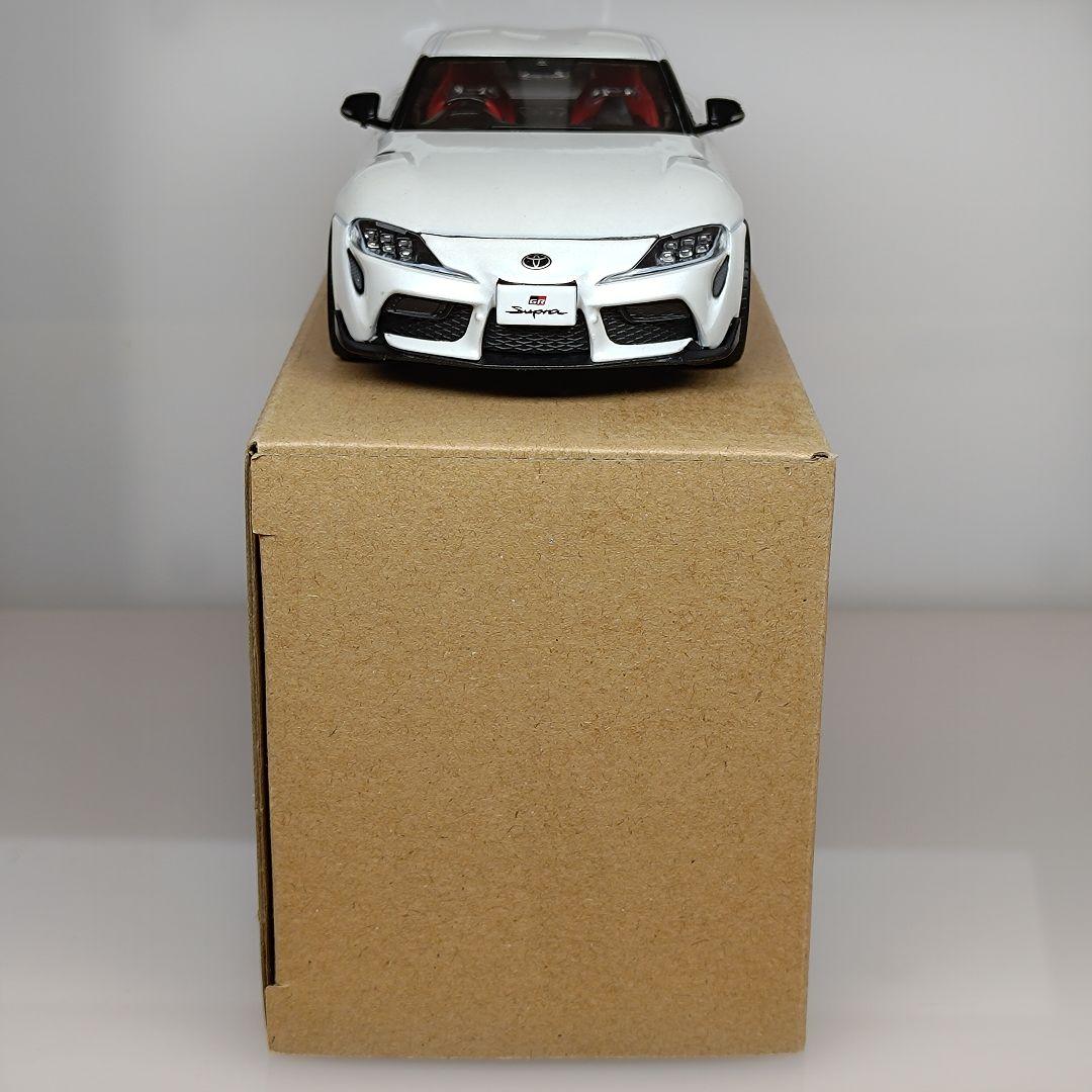 トヨタ GRスープラ カラーサンプル ホワイトメタリック 非売品 正規品 特注品