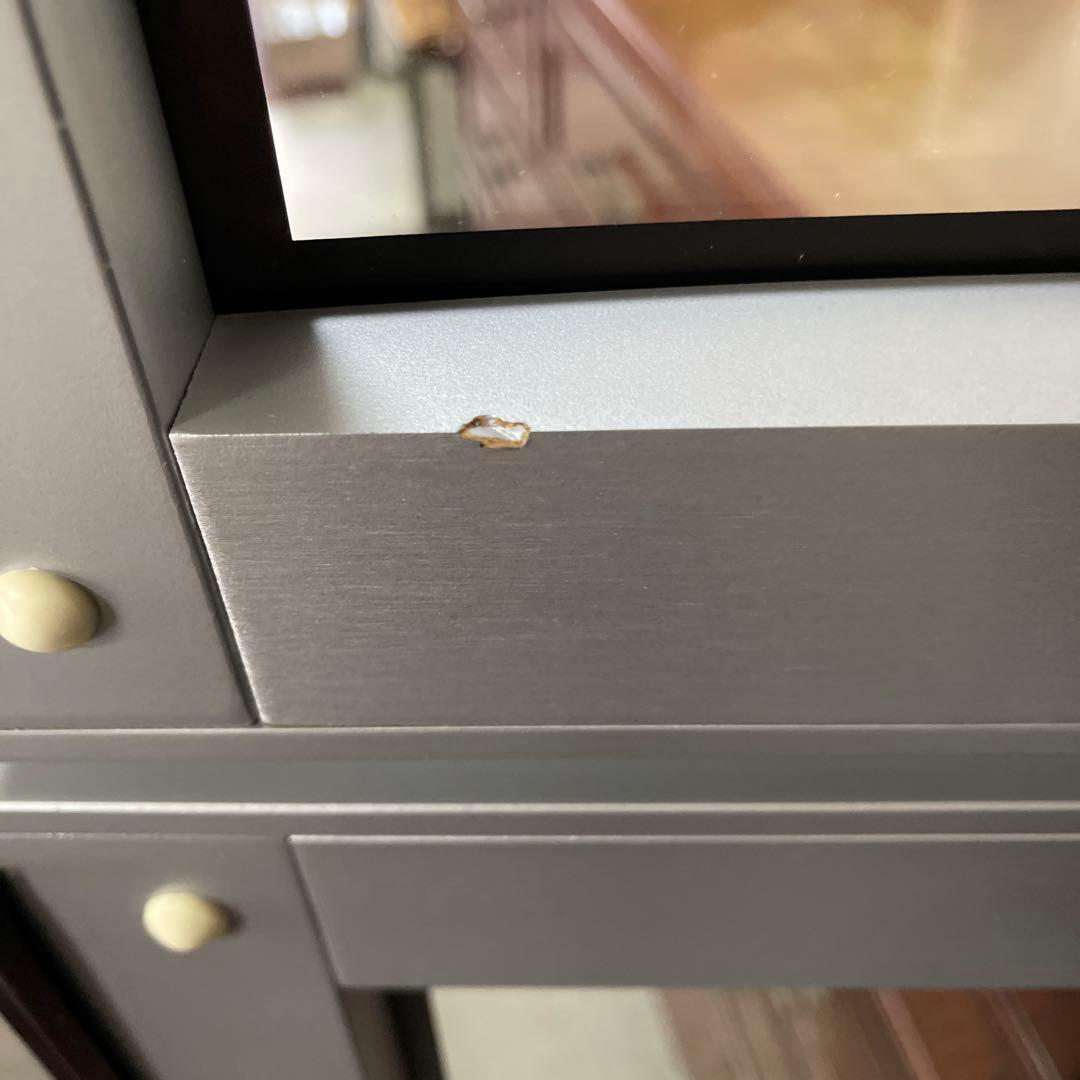 送料込み★飾り棚　ブラック×シルバー ガラス扉　日本製 本棚としてもOKです