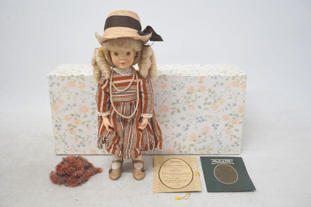 【M2512-27】ANRI アンリ Wood Doll 木彫 人形 サラ ケイ