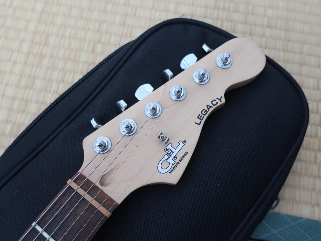 ★人気 G&L TRIBUTE SERIES LEGACY BLACK ケース付