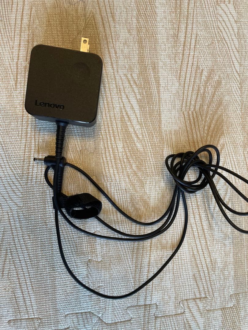 【美品】Lenovo ノートPC シルバー