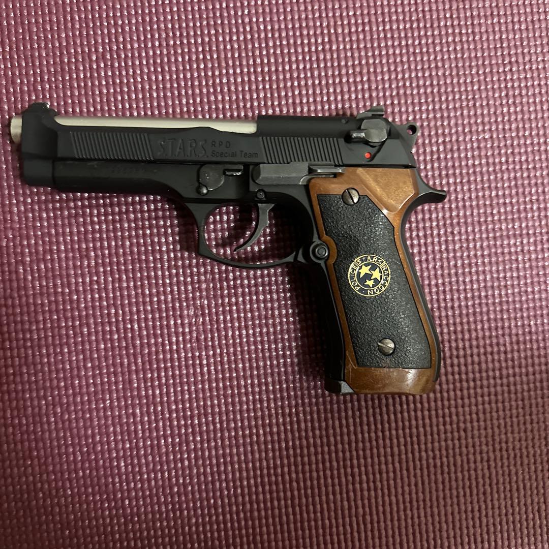 東京マルイ バイオハザードS.T.R.A.S制式銃 サムライエッジ