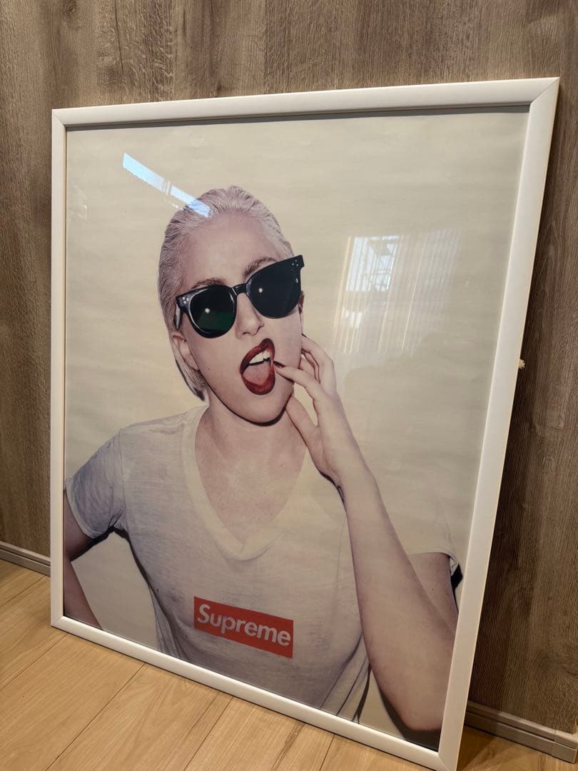 Supreme レディガガ　ポスター　フレーム付き　シュプリーム