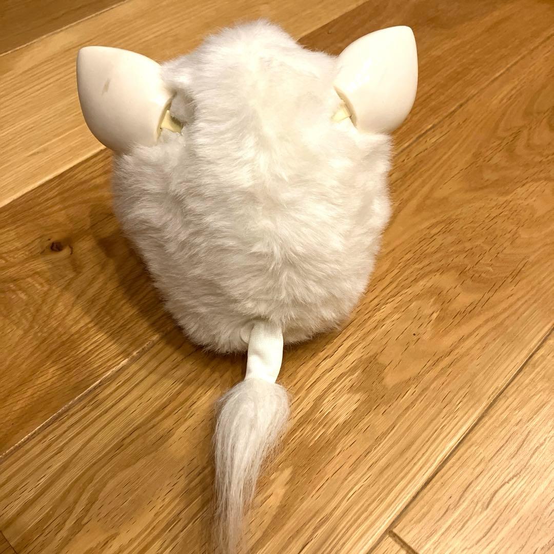 ファービー　マシュマロホワイト　2012 動作確認済み