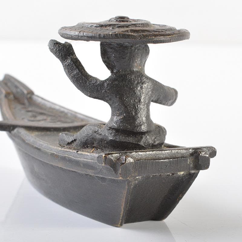 中国　書道具　古銅　舟に船頭　水滴　V　R6289