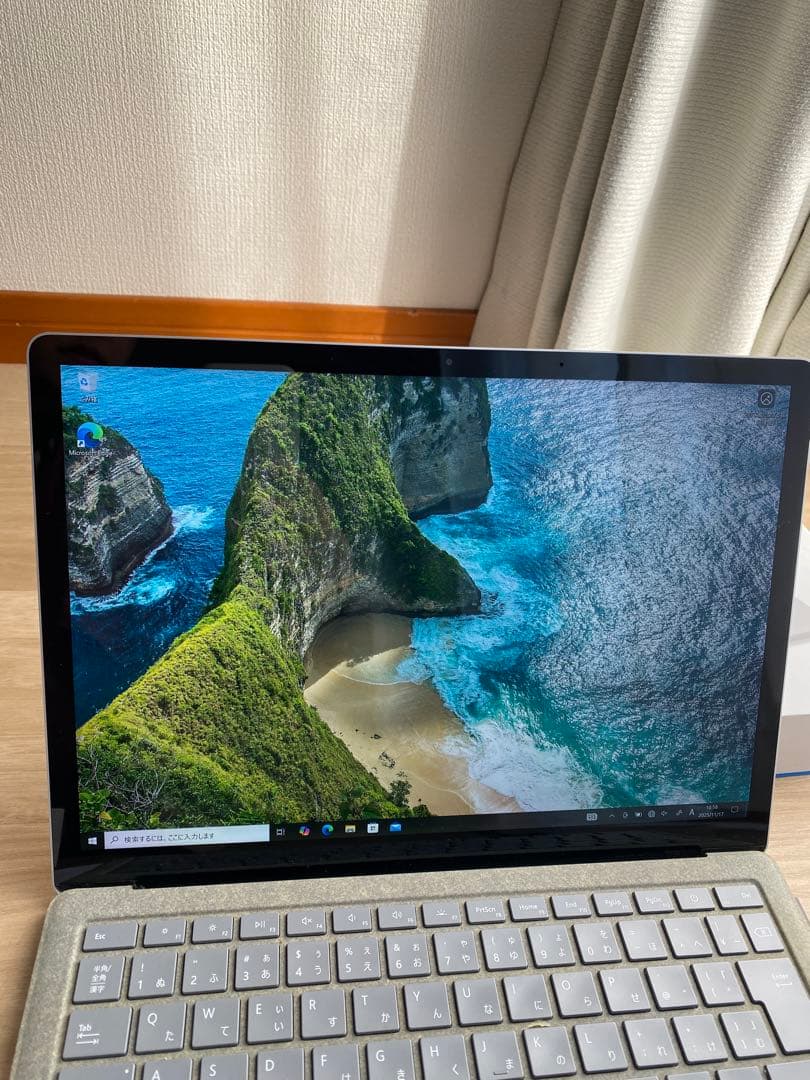 Surface Laptop1（Model 1769）13.5インチ プラチナ