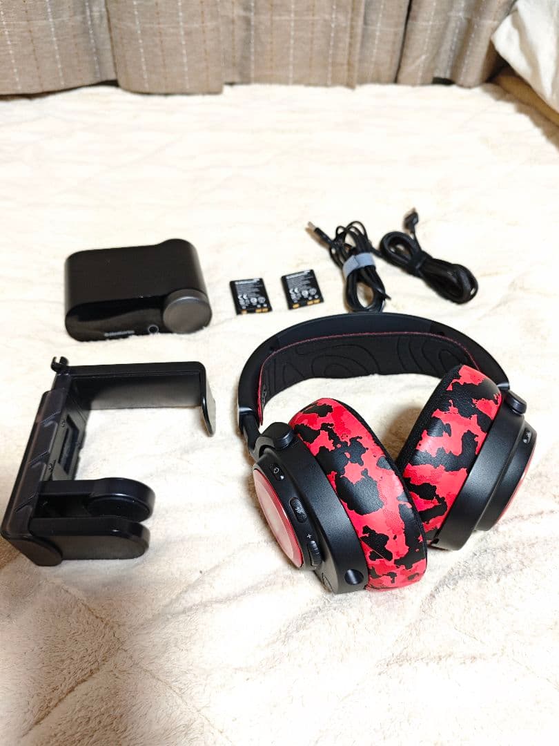 SteelSeries Nova Pro Wirelessゲーミングヘッドセット