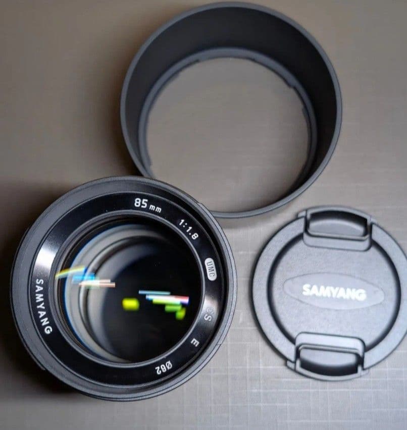 SAMYANG 85mm F1.8 ED UMC CS ソニーEマウント