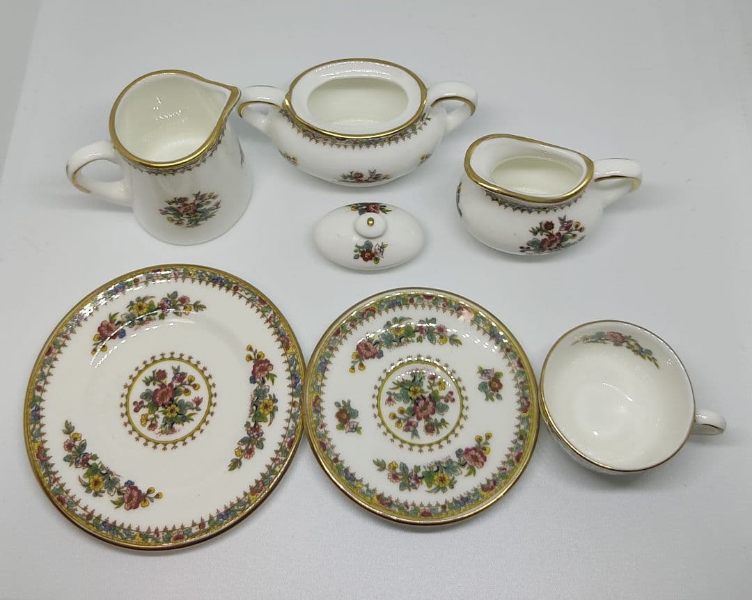 ミニチュア コールポート coalport ウェッジウッド アンティーク カップ