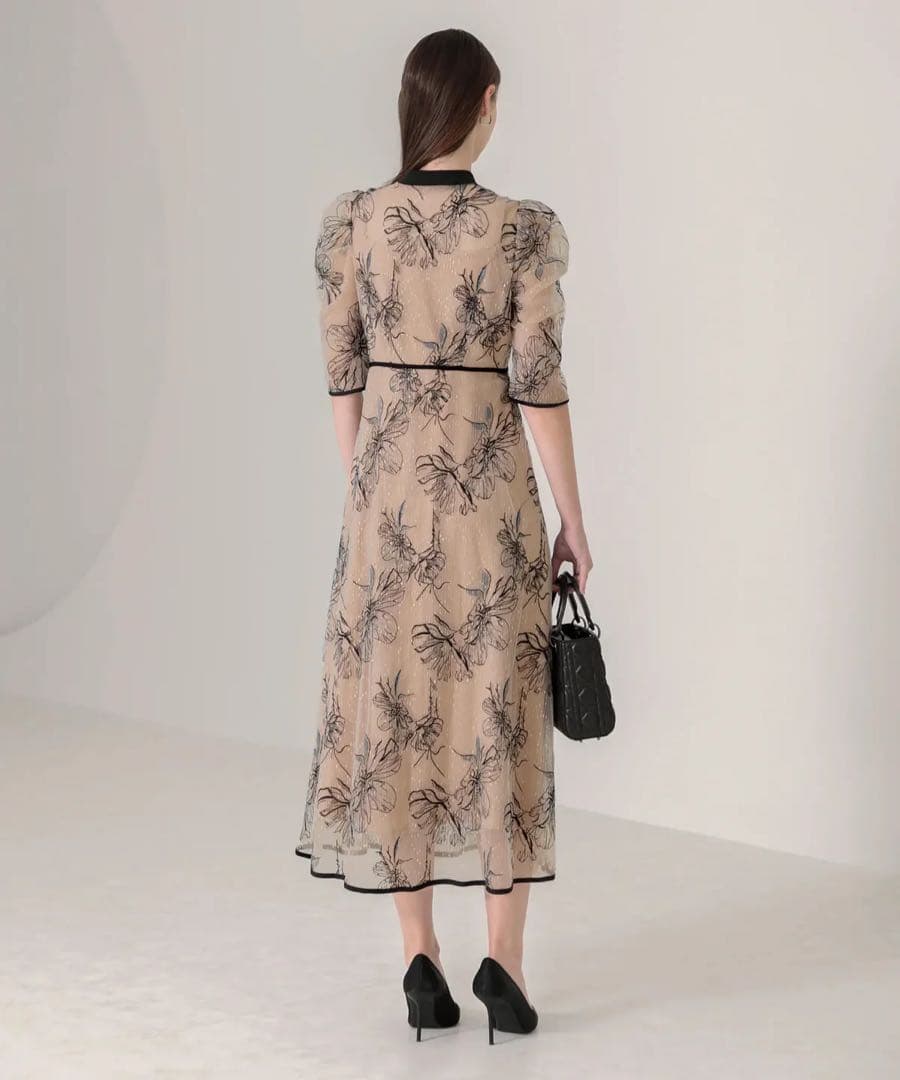 【美品】Leja 配色パイピングハイネック花柄ラメレースワンピースドレス