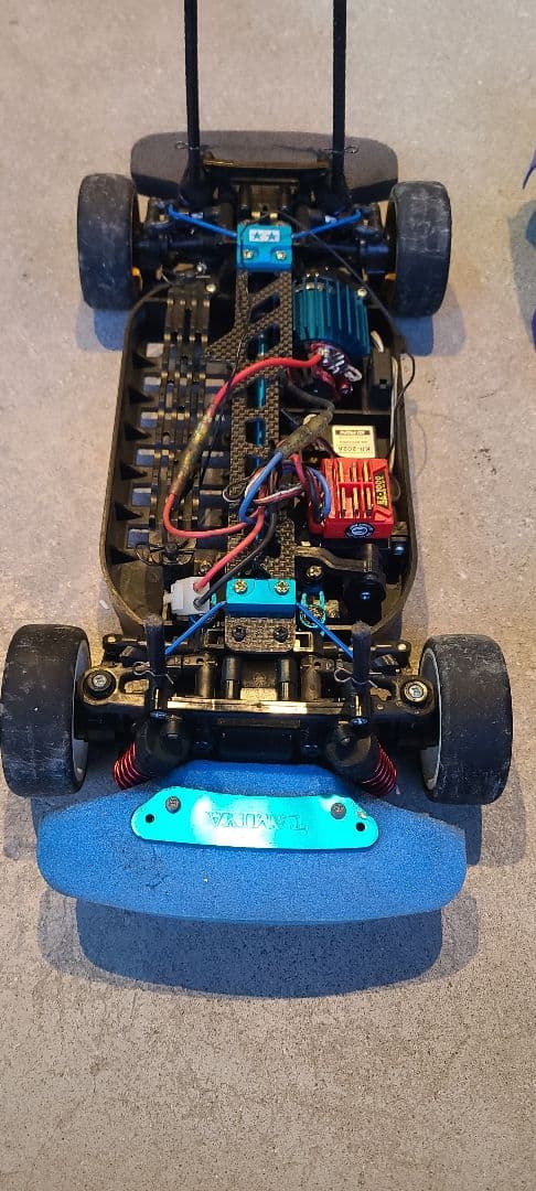 ラジコン　TT-01