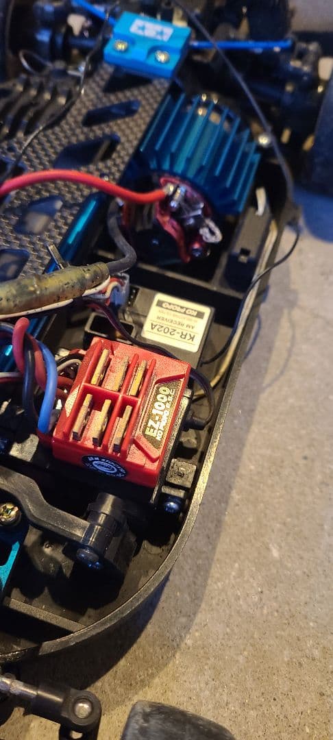 ラジコン　TT-01