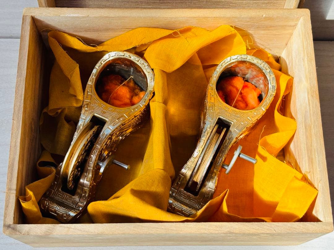 墨壺　装飾墨壺　ミニチュア　西洋墨壺　墨壷　墨坪　すみつぼ　大工道具　鉄製