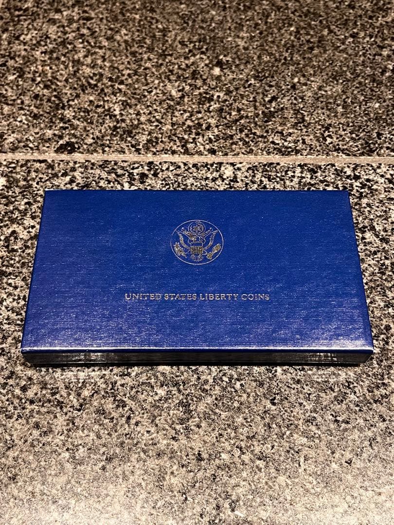 【銀貨・銅貨】1986年製 リバティ　状態良好