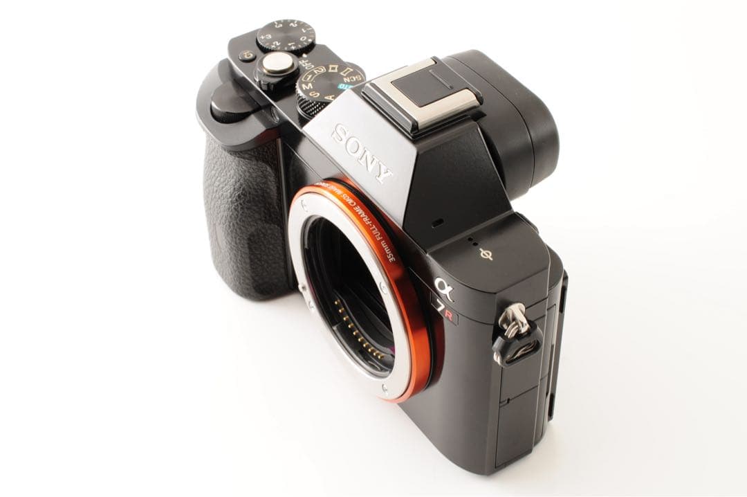 ◆訳あり◆ Sony ソニー α7R ILCE-7R FE 28-70mm