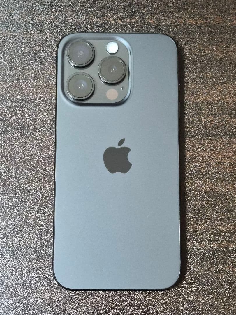 アルタiPhone15 Pro ブラックチタニウム128GB