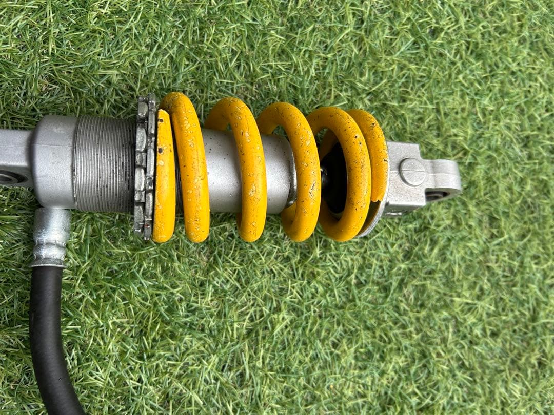 nsf100 リアサス　黄バネ