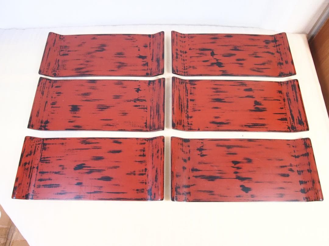 【良品】根来塗 金剛堅地請合 味のある角盆 6客 角皿/卓上膳/酒膳 漆器トレイ