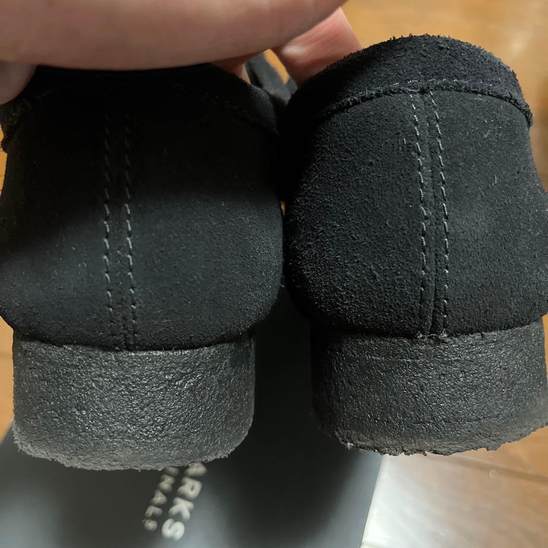 CLARKS ブラック　スエード　ワラビー　25.5cm