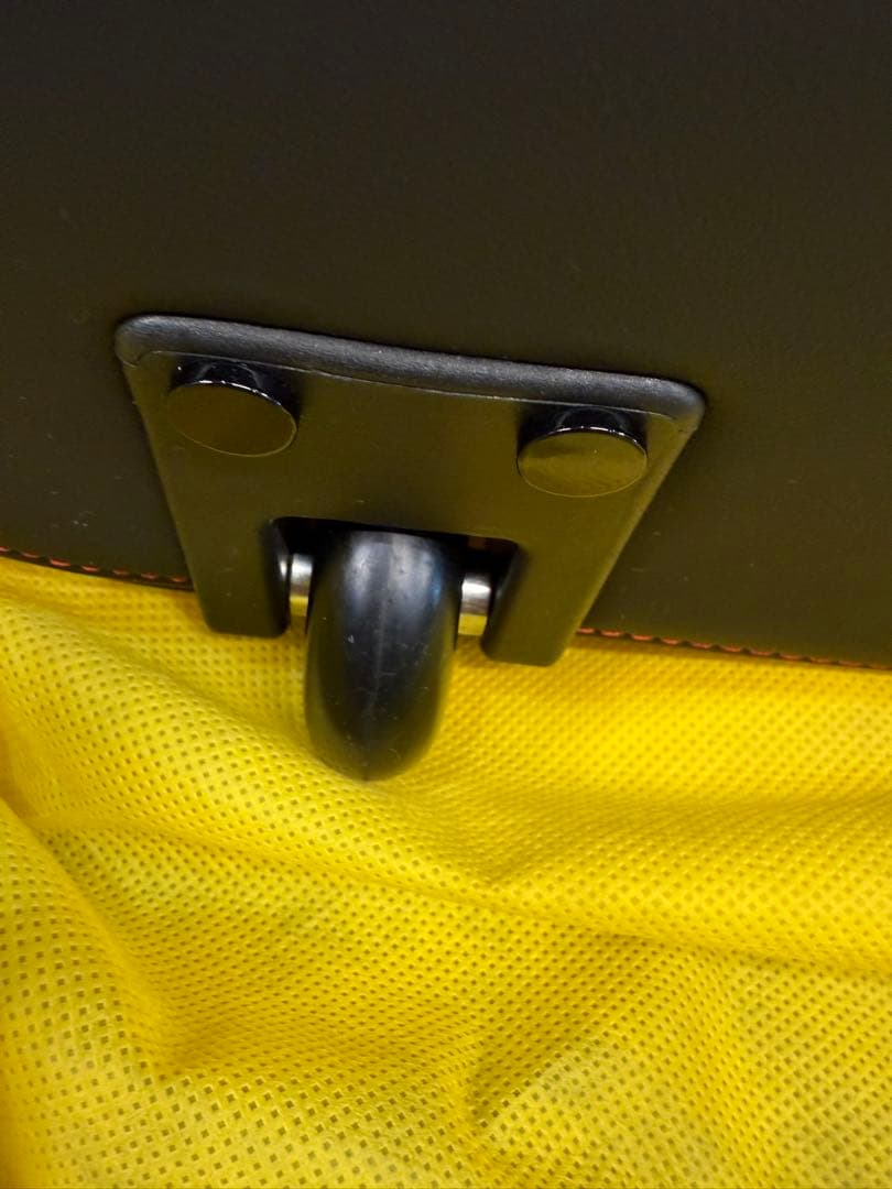 Ferrari フェラーリ キャリーバッグ