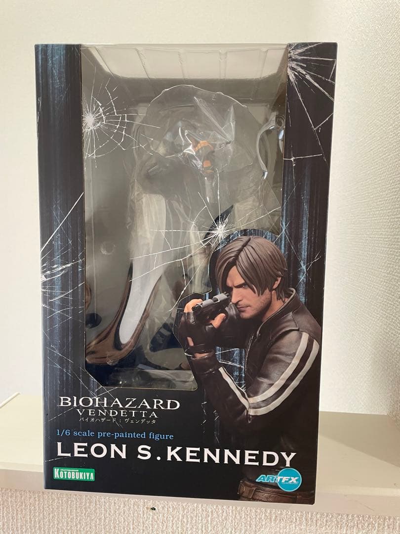 BIOHAZARD レオンSケネディ　フィギュア