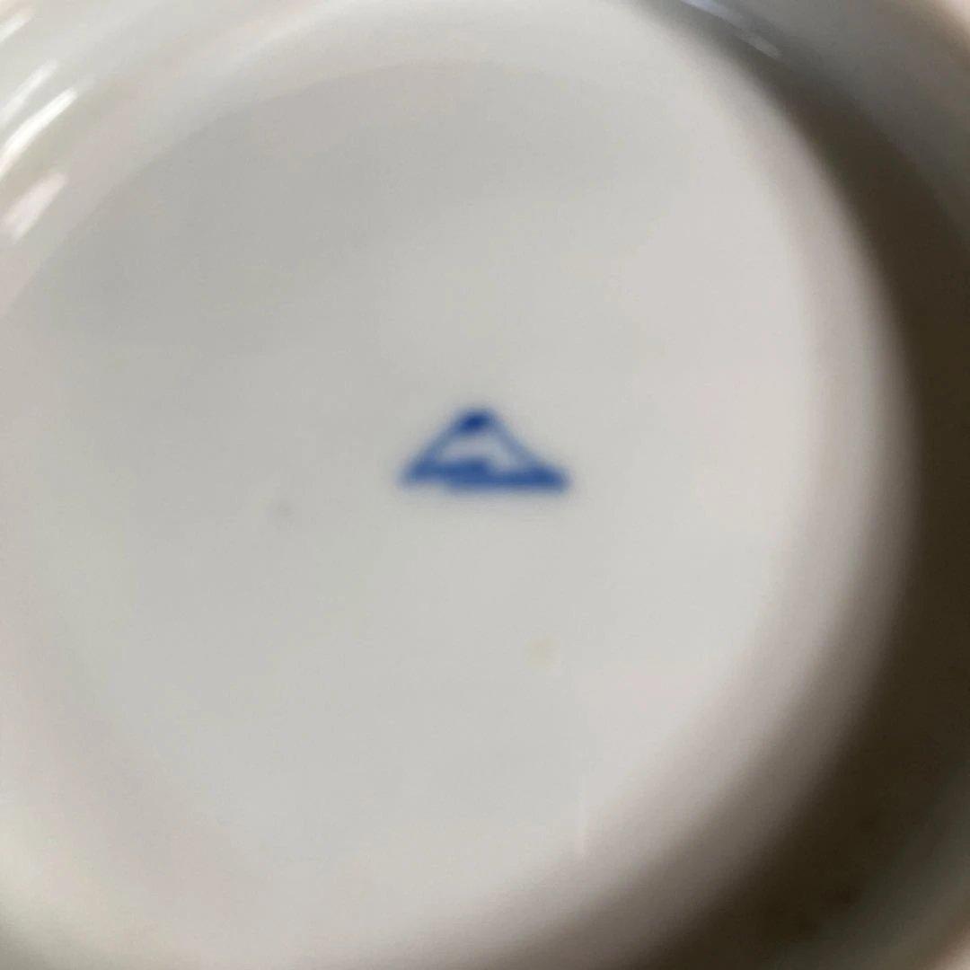 【オールド深川製】有田焼の伝統　日本の名窯　有田　深川製磁　染錦富士に鶴絵　鉢