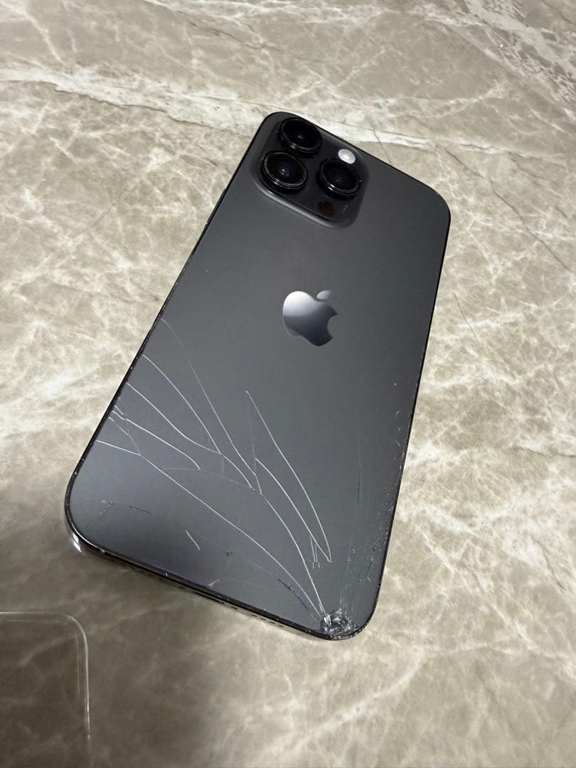 Apple iPhone 14 Pro スペースブラック