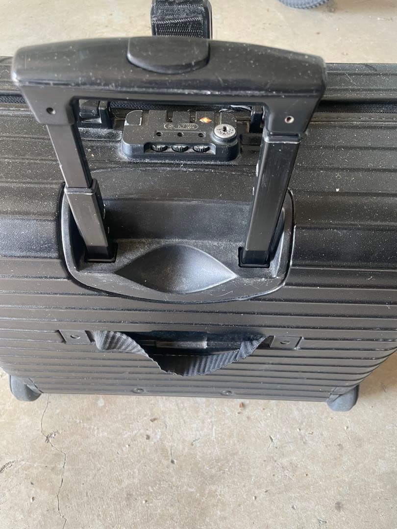 旧ロゴ世代　リモワスーツケース、ボレロ、2輪ビジネストローリー