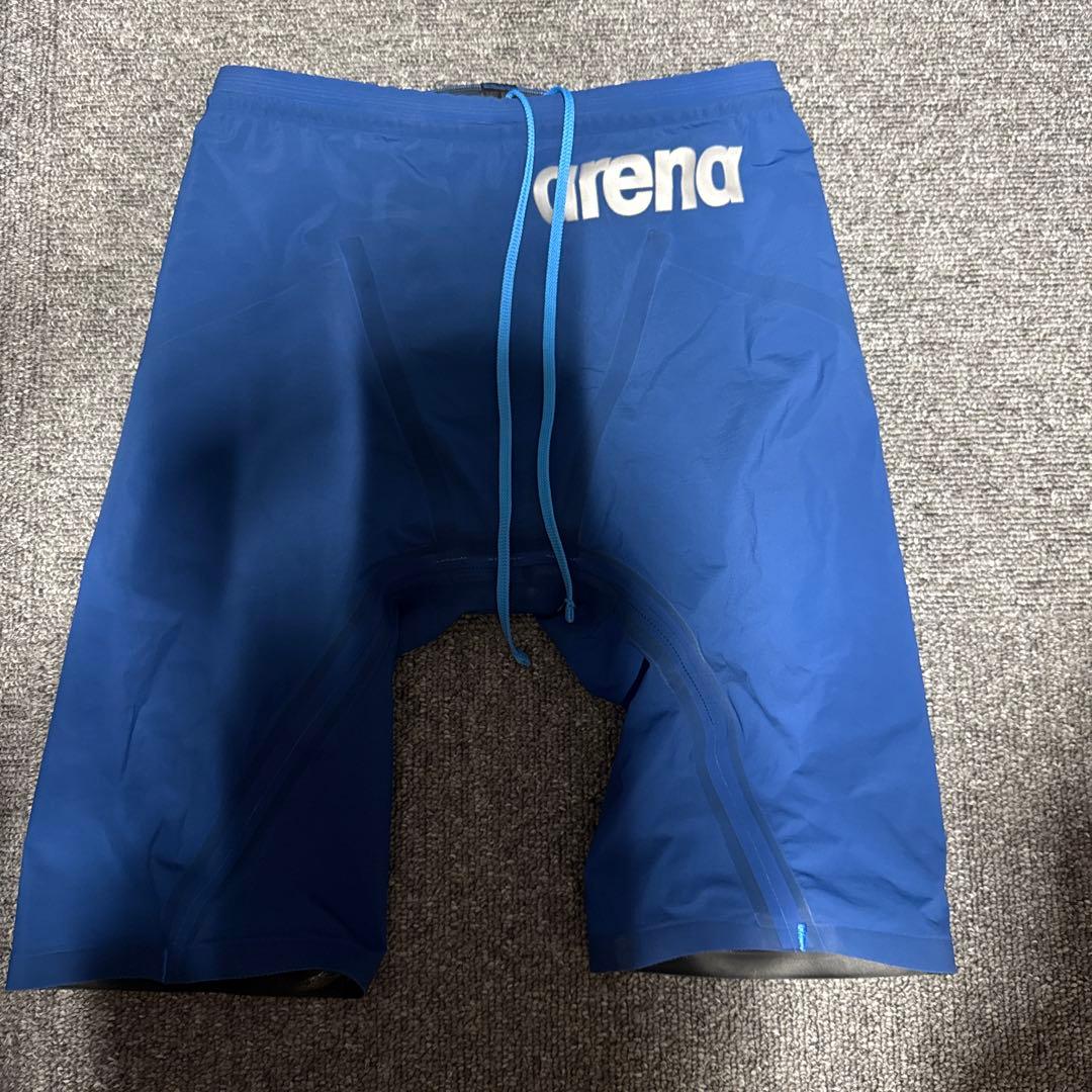 arena ストームS