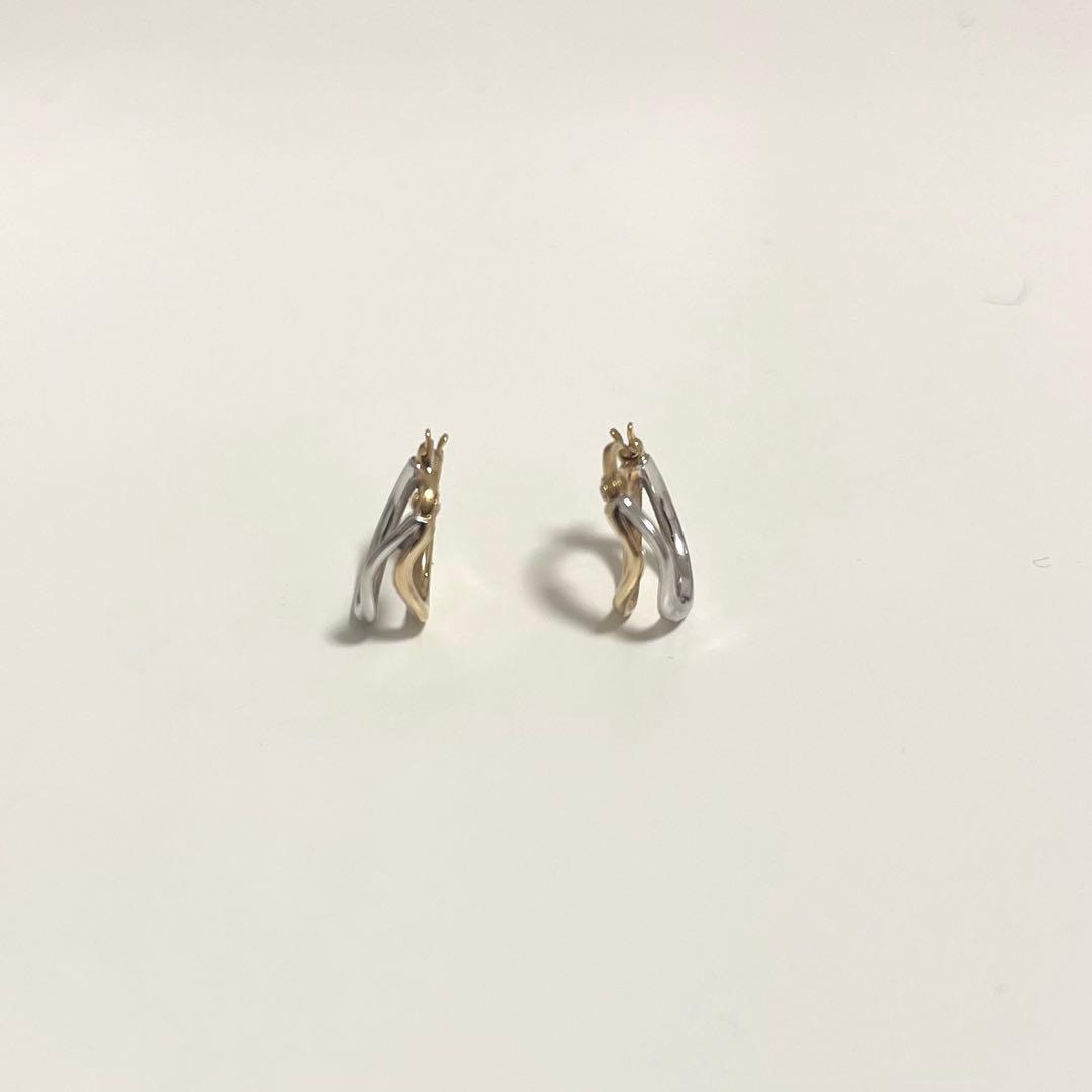 ete バイカラーピアス