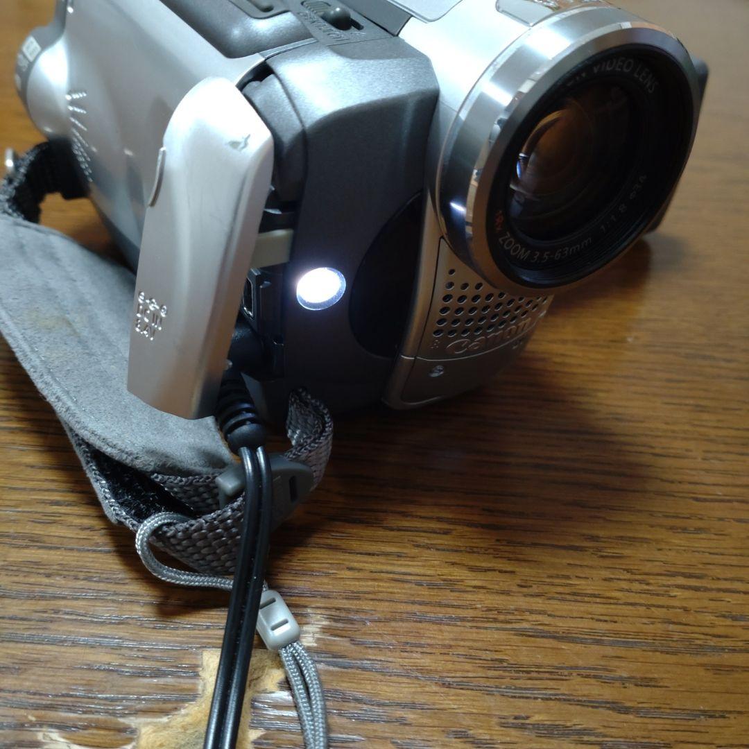 キャノン FV M100 MiniDVと付属品