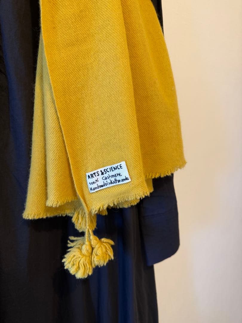 ARTS&SCIENCE『Big tassel shawl」カシミヤショール